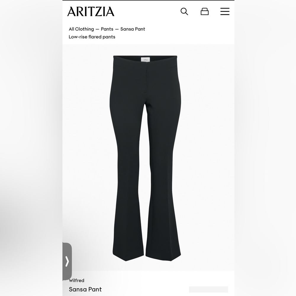 Aritzia Black Sansa Pant
Low-rise flared pants